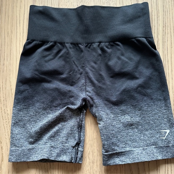 Gymshark Adapt Ombré Seamless Shorts - Picture 5 of 5